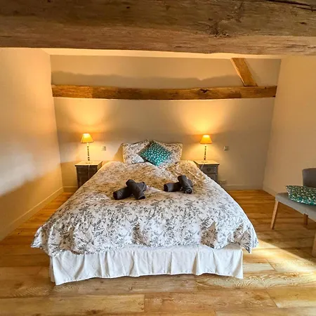 Manoir Avec Piscine Interieure Chauffee Farm stay