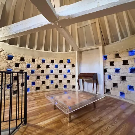 Manoir Avec Piscine Interieure Chauffee 农家乐 *