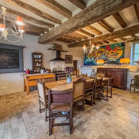 Le Manoir De Saint-ouen Avec Piscine Chauffee Interieure Фермерский дом