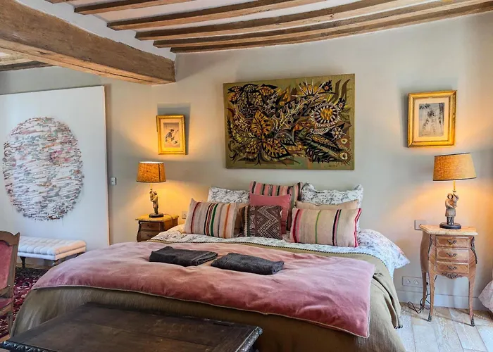 Le Manoir De Saint-ouen Avec Piscine Chauffee Interieure