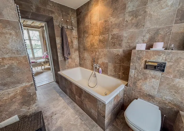 Le Manoir De Saint-ouen Avec Piscine Chauffee Interieure