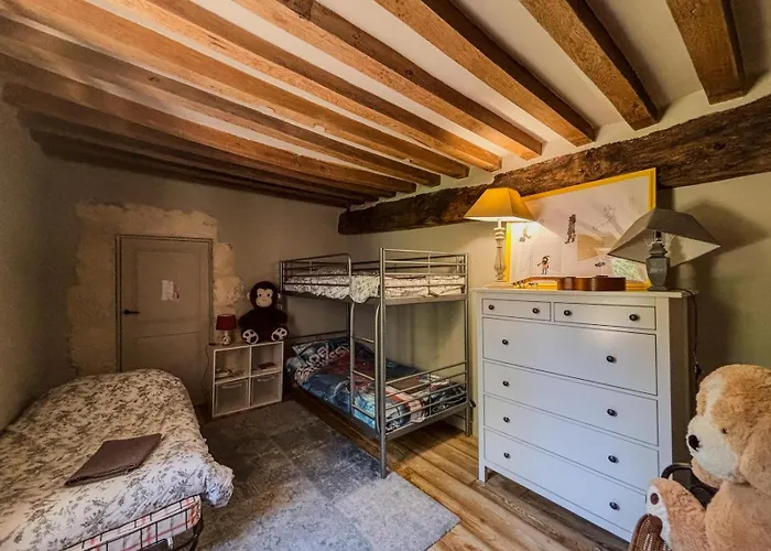 Le Manoir De Saint-ouen Avec Piscine Chauffee Interieure Farm stay *