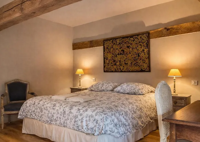 Le Manoir De Saint-ouen Avec Piscine Chauffee Interieure Saint-Ouen-de-la-Cour